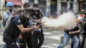 hi-turkey-protests-04594654-852-8col